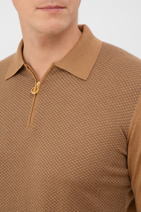 поло  из англии вид сбоку