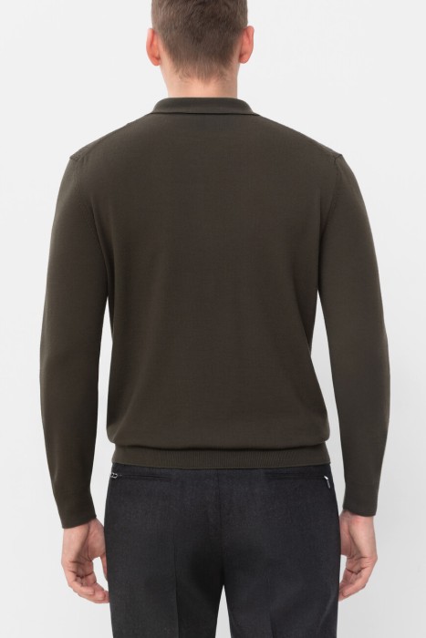 поло  по цене 30000 руб вид справа