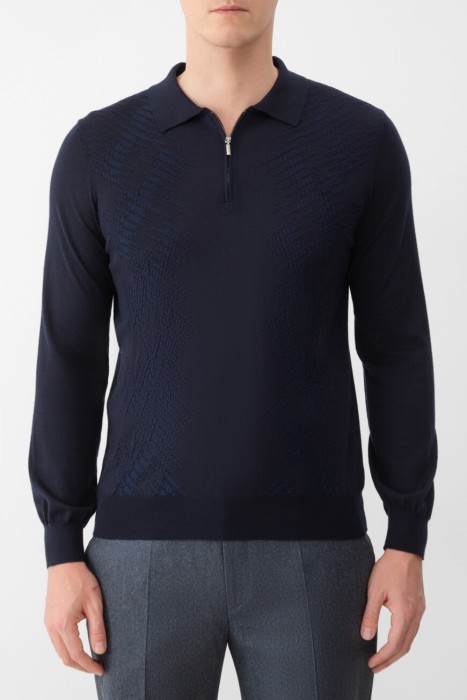 Товар с артикулом KZP001M0330VRARU0 N220. вид сзади