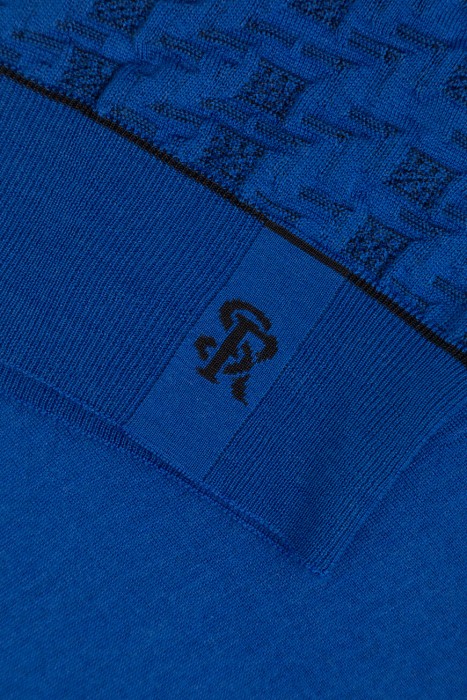 поло  из шерсти спереди