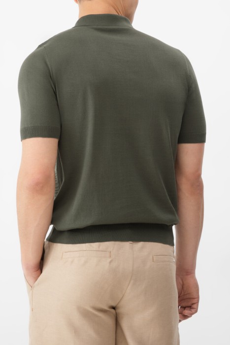 поло  по цене 72000 руб вид справа