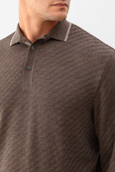 поло  из италии вид сбоку