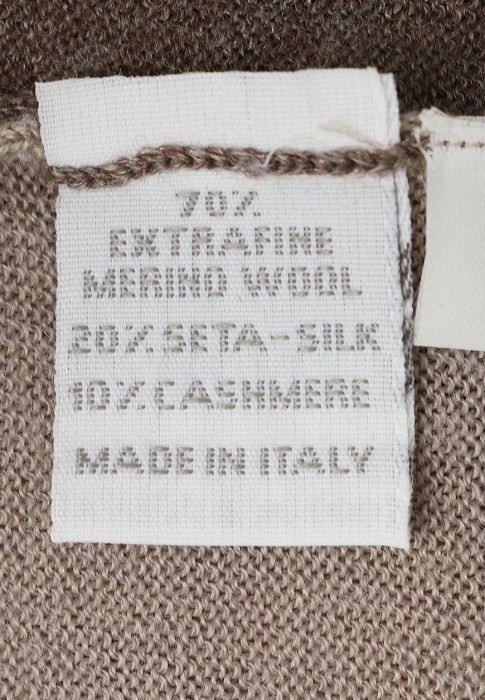 поло  универсального стиля с лицевой стороны