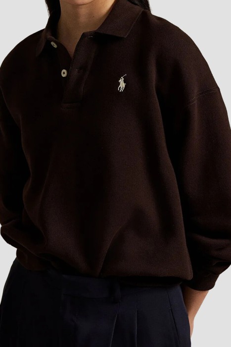 поло  из америки вид сбоку