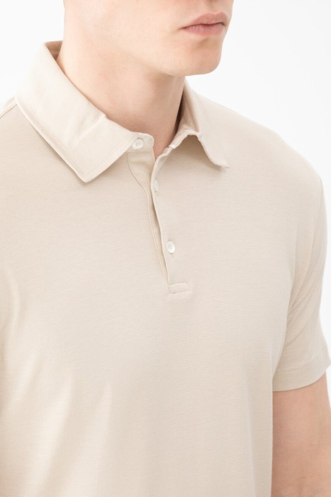 поло  из италии вид сбоку