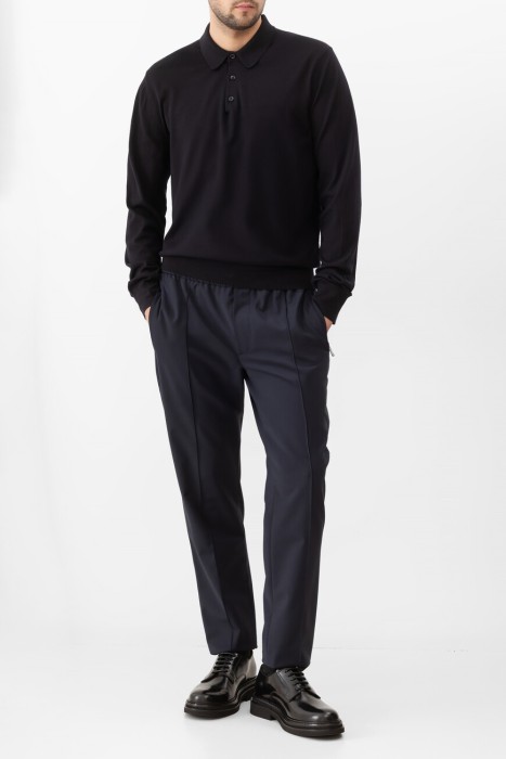 поло  из шерсти спереди