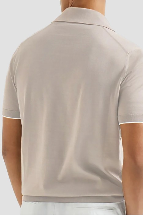 поло  от бренда brunello cucinelli вид слева