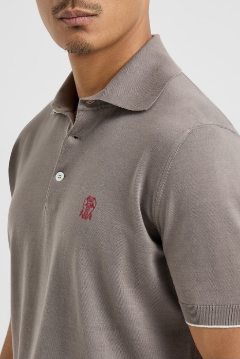 поло  из италии вид сбоку