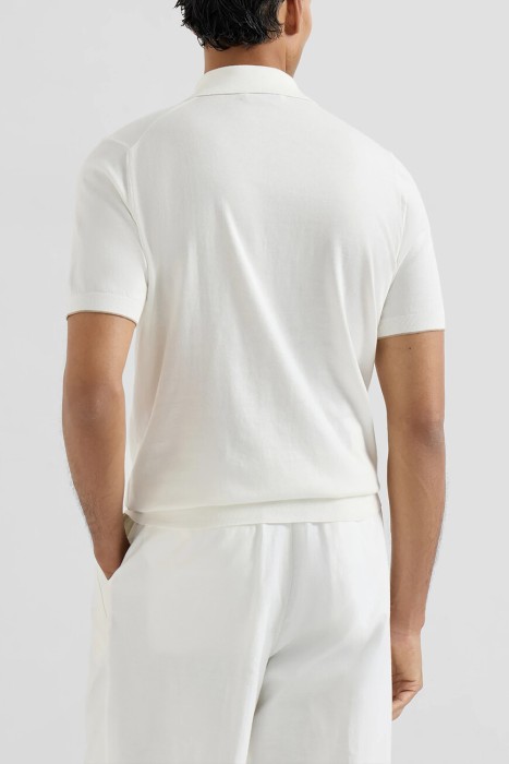 поло  по цене 133500 руб вид справа