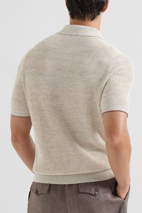 поло  от бренда brunello cucinelli вид слева