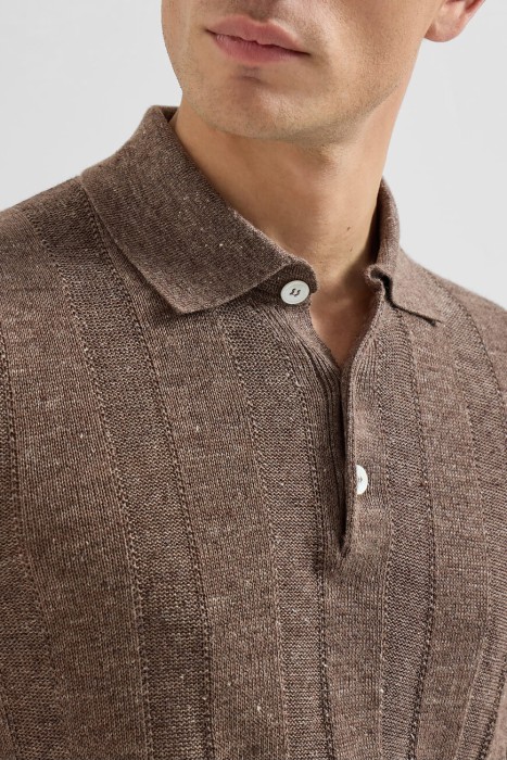 поло  из италии вид сбоку