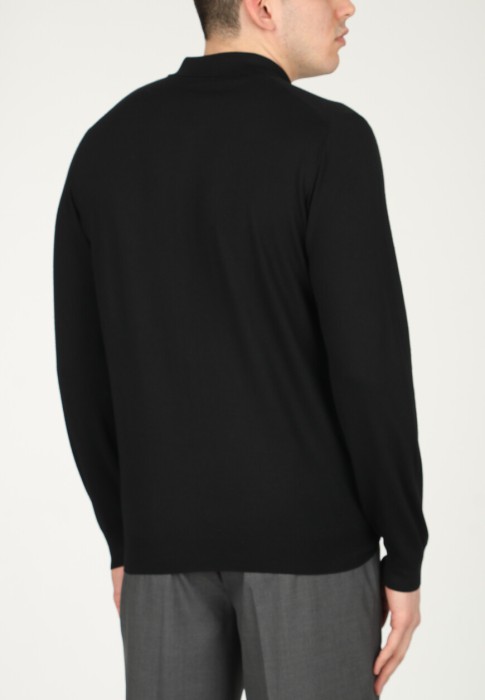 поло  из италии вид сбоку