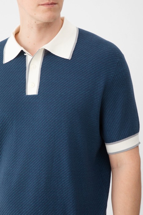 поло  из италии вид сбоку