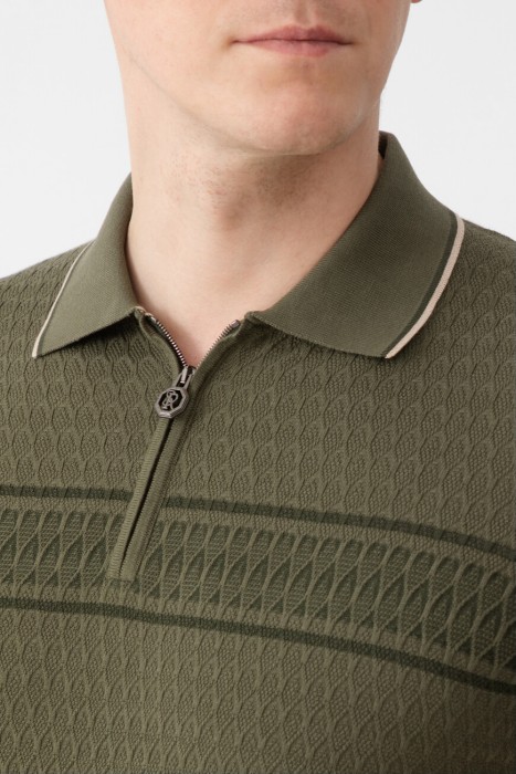 поло  из англии вид сбоку