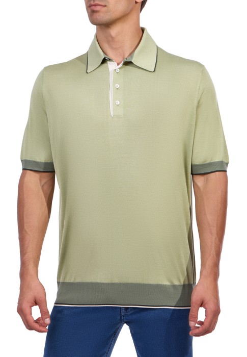 поло  из англии вид сбоку