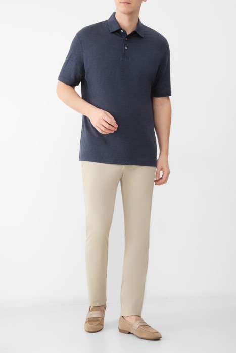 Товар синего цвета с внутренней стороны