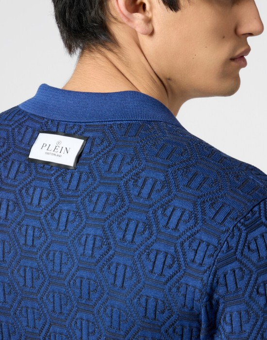 поло  из проверенных материалов спереди