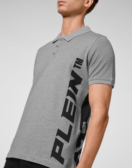 поло  из америки вид сбоку