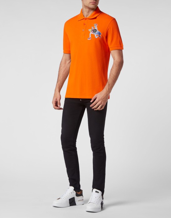 Товар оранжевого цвета с внутренней стороны