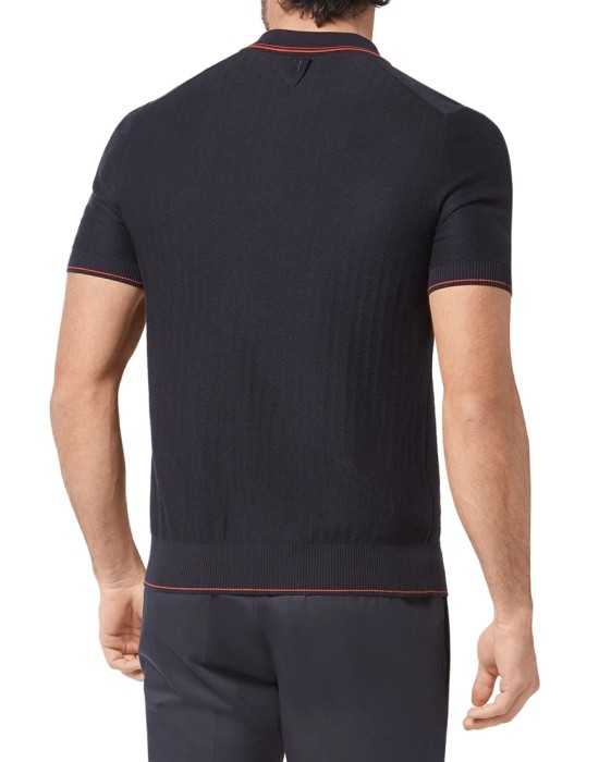 поло  по цене 64530 руб вид справа