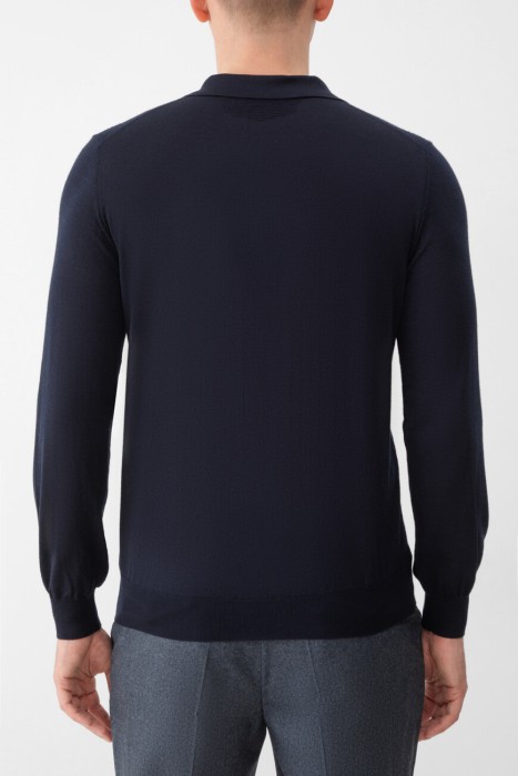 поло  по цене 68400 руб вид справа