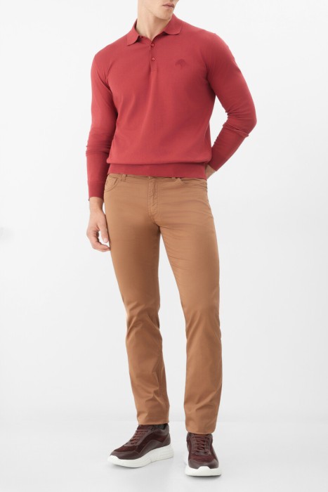поло  из хлопка спереди