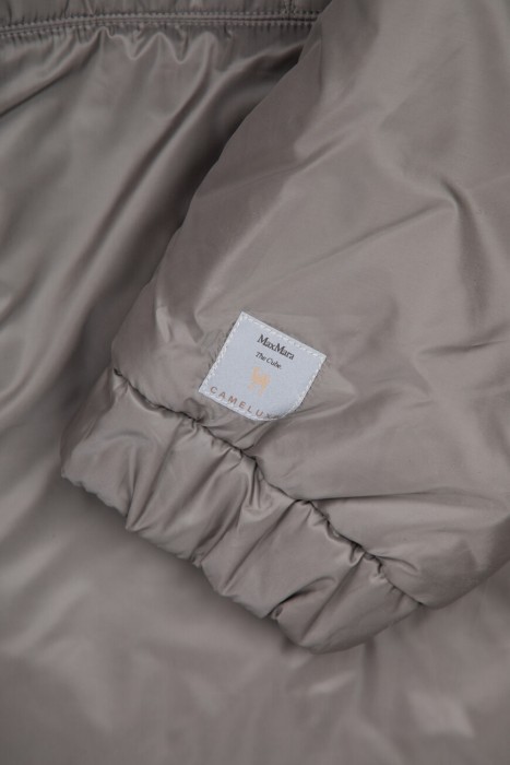 полупальто  универсального стиля с лицевой стороны