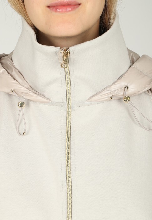 Продукция для женщин фото