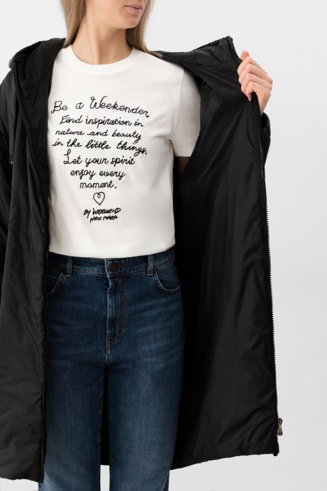 Продукция для женщин фото