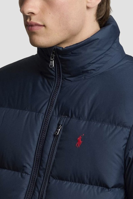 пуховик  модель gorham из америки вид сбоку