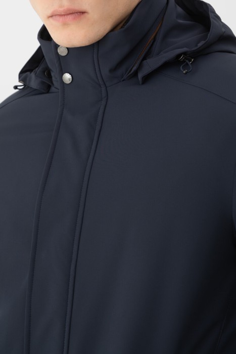 пуховик  из италии вид сбоку