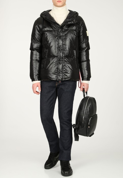 пуховик  от бренда after label вид слева