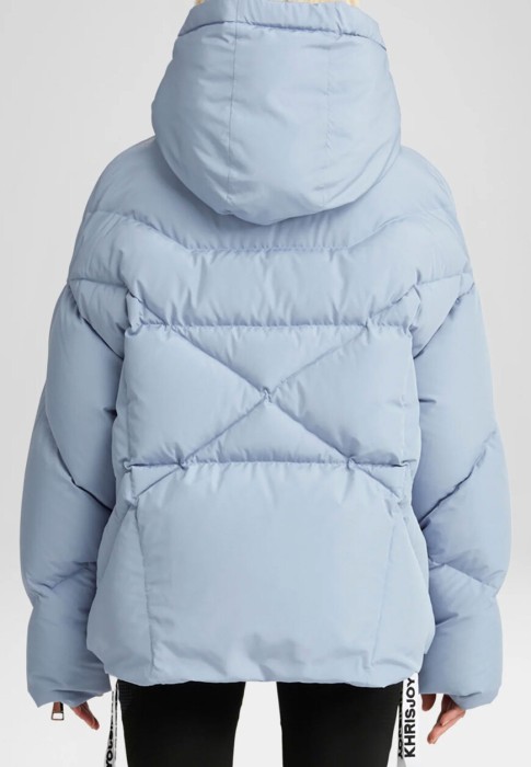 пуховик  из италии вид сбоку