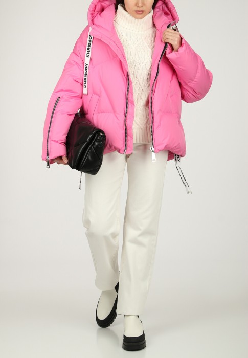 пуховик  из италии вид сбоку