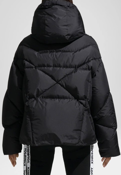 пуховик  из италии вид сбоку