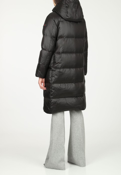 пуховик  из проверенных материалов спереди