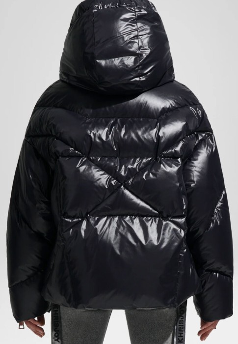 пуховик  из италии вид сбоку