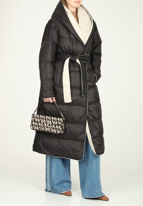 пуховик  из италии вид сбоку