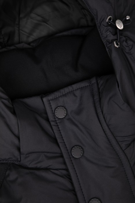 пуховик  универсального стиля с лицевой стороны