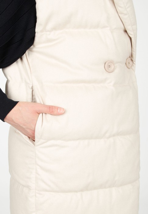 пуховик  для взрослого возраста с изнаночной стороны