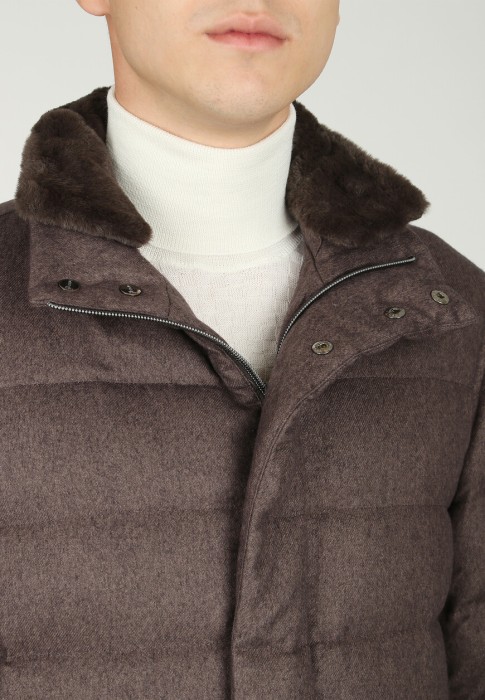 пуховик  из проверенных материалов спереди