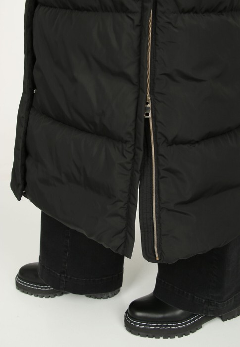 пуховик  из проверенных материалов спереди