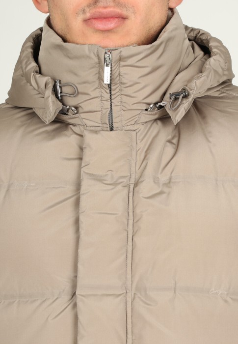 пуховик  из проверенных материалов спереди