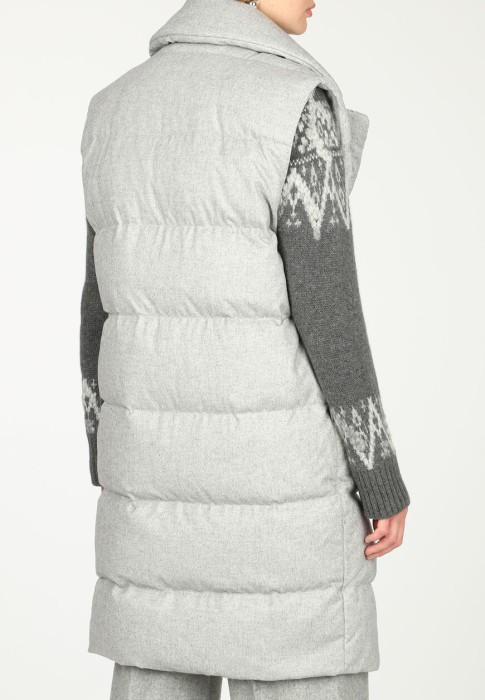 пуховик  из франции вид сбоку