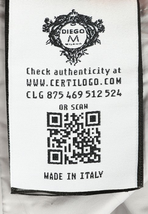 пуховик  для взрослого возраста с изнаночной стороны