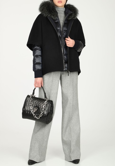 пуховик  по цене 356800 руб вид справа