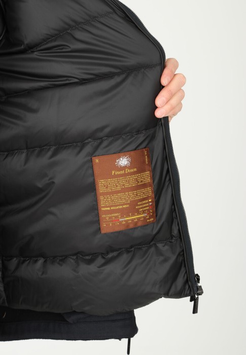 пуховик  для взрослого возраста с изнаночной стороны