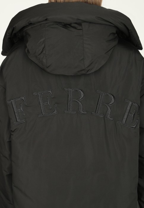 пуховик  из проверенных материалов спереди