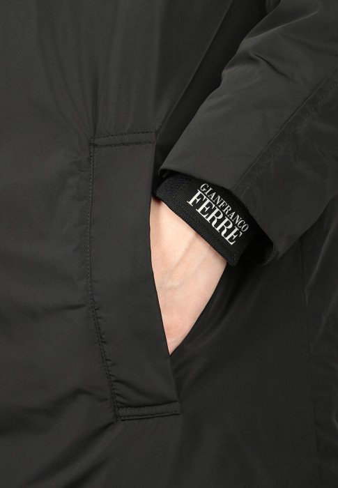 пуховик  универсального стиля с лицевой стороны