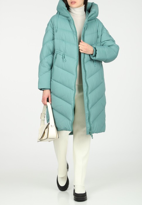 пуховик  из италии вид сбоку